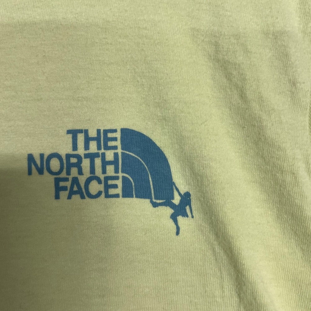 The North Face Womens Yellow Rock Climbing Graphic T-Shirt Large - Picture 6 of 6